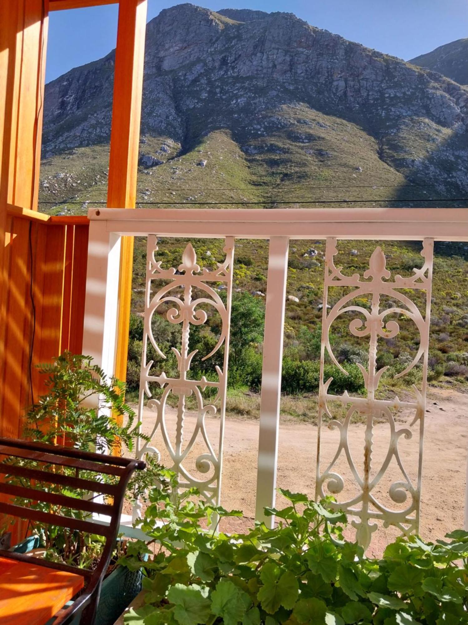 The Trailhouse Hotel Bettyʼs Bay Kültér fotó