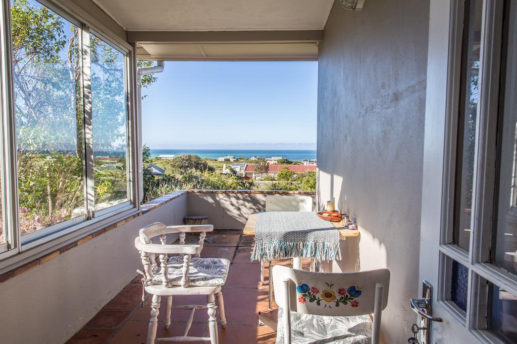 The Trailhouse Hotel Bettyʼs Bay Kültér fotó